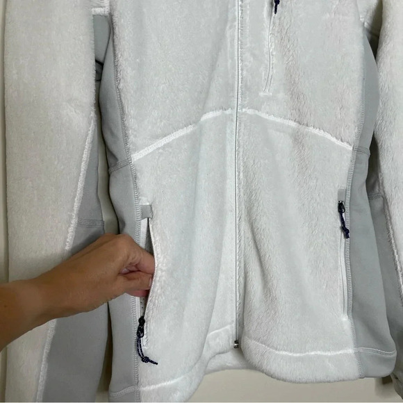 The North Face White and Gray Women's Jacket - Picture 5 of 15